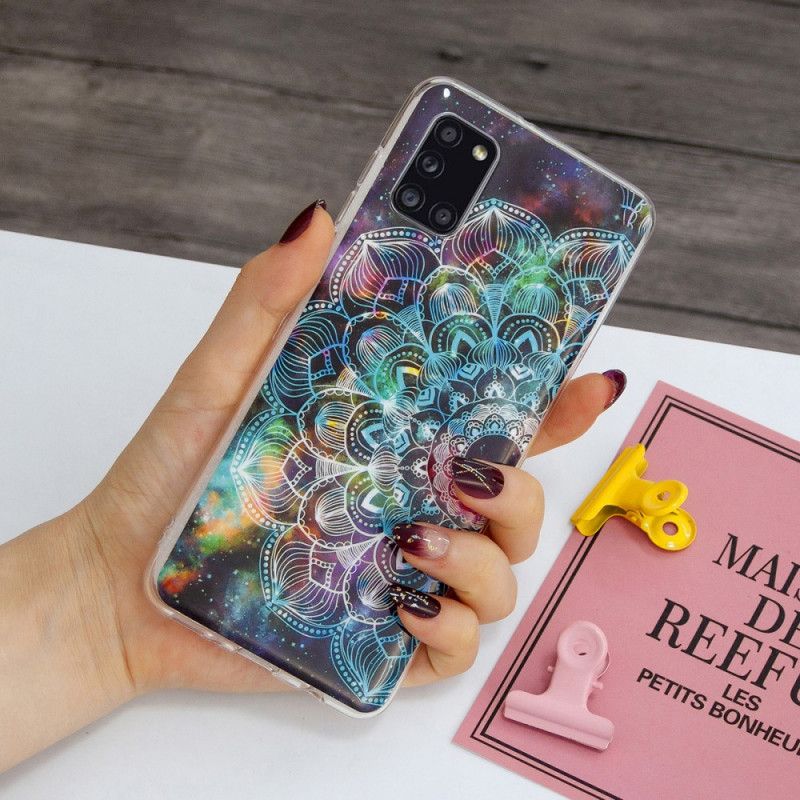 Hoesje voor Samsung Galaxy A31 Donkerrood Zwart Fluorescerende Bloemenreeks