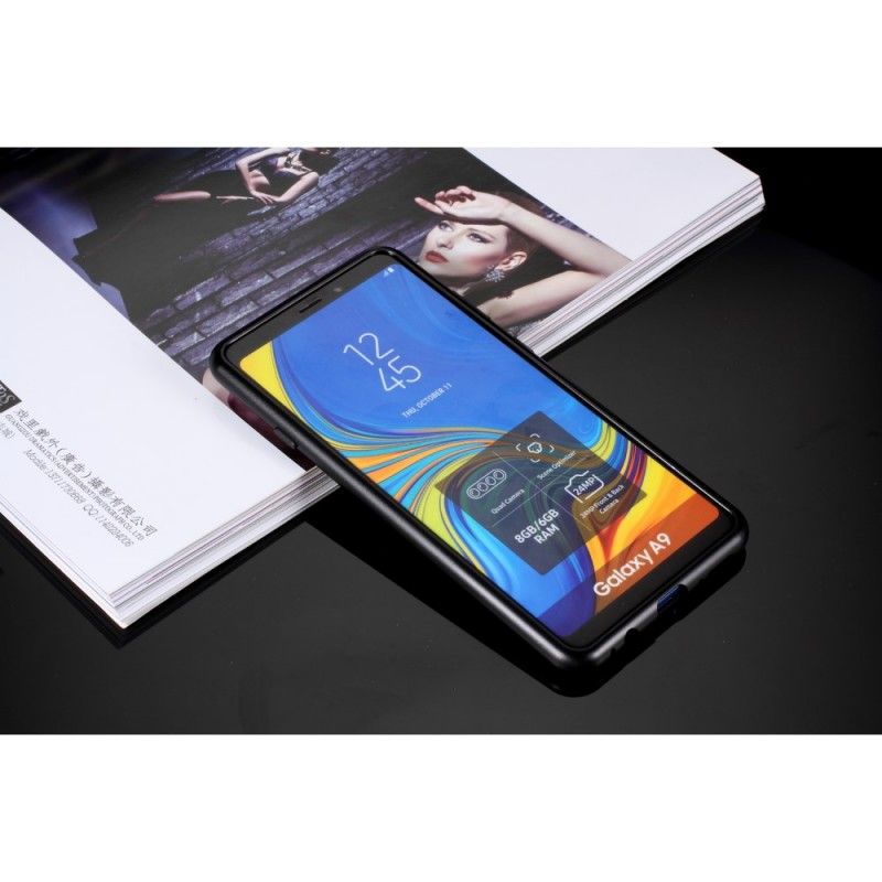 Hoesje voor Samsung Galaxy A9 Wit Zwart Randen Van Metaal En Gehard Glas