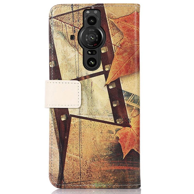 Leren Hoesje Sony Xperia Pro-i Eiffeltoren In De Herfst